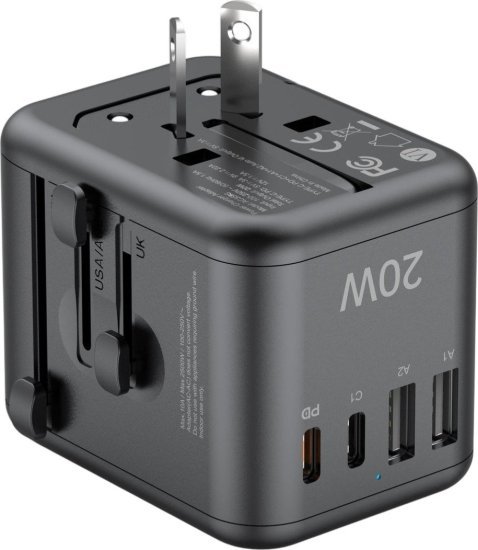 מטען קיר אוניברסלי לנסיעות 20W בחיבור USB-C כפול ו-USB-A כפול מבית Budi - צבע שחור